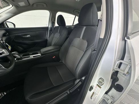 Certified 2025 Nissan Sentra SV FWD image 11