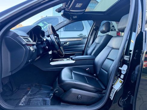 Used 2014 Mercedes-Benz E 350 4MATIC Sedan image 10