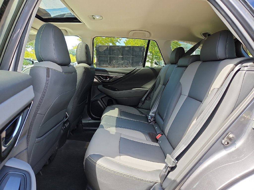 Used 2020 Subaru Outback Onyx Edition XT AWD/4WD image 10