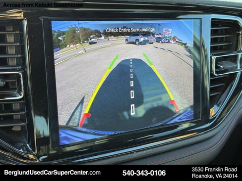 Used 2023 Dodge Durango GT image 24