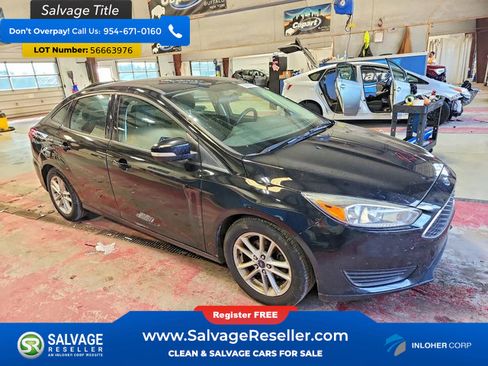 Used 2016 Ford Focus SE FWD image 5