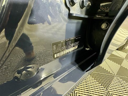 Used 2025 Subaru Legacy Premium image 31