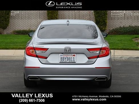 Used 2018 Honda Accord Sport image 5