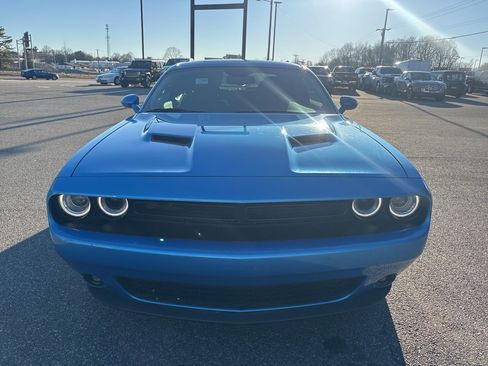 Used 2023 Dodge Challenger SXT w/ Blacktop Package image 10