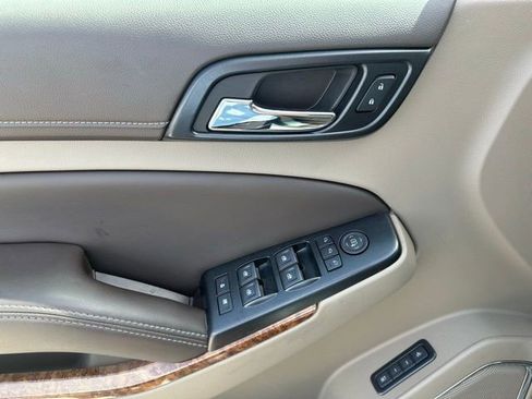 Certified 2018 Chevrolet Tahoe Premier AWD/4WD image 3