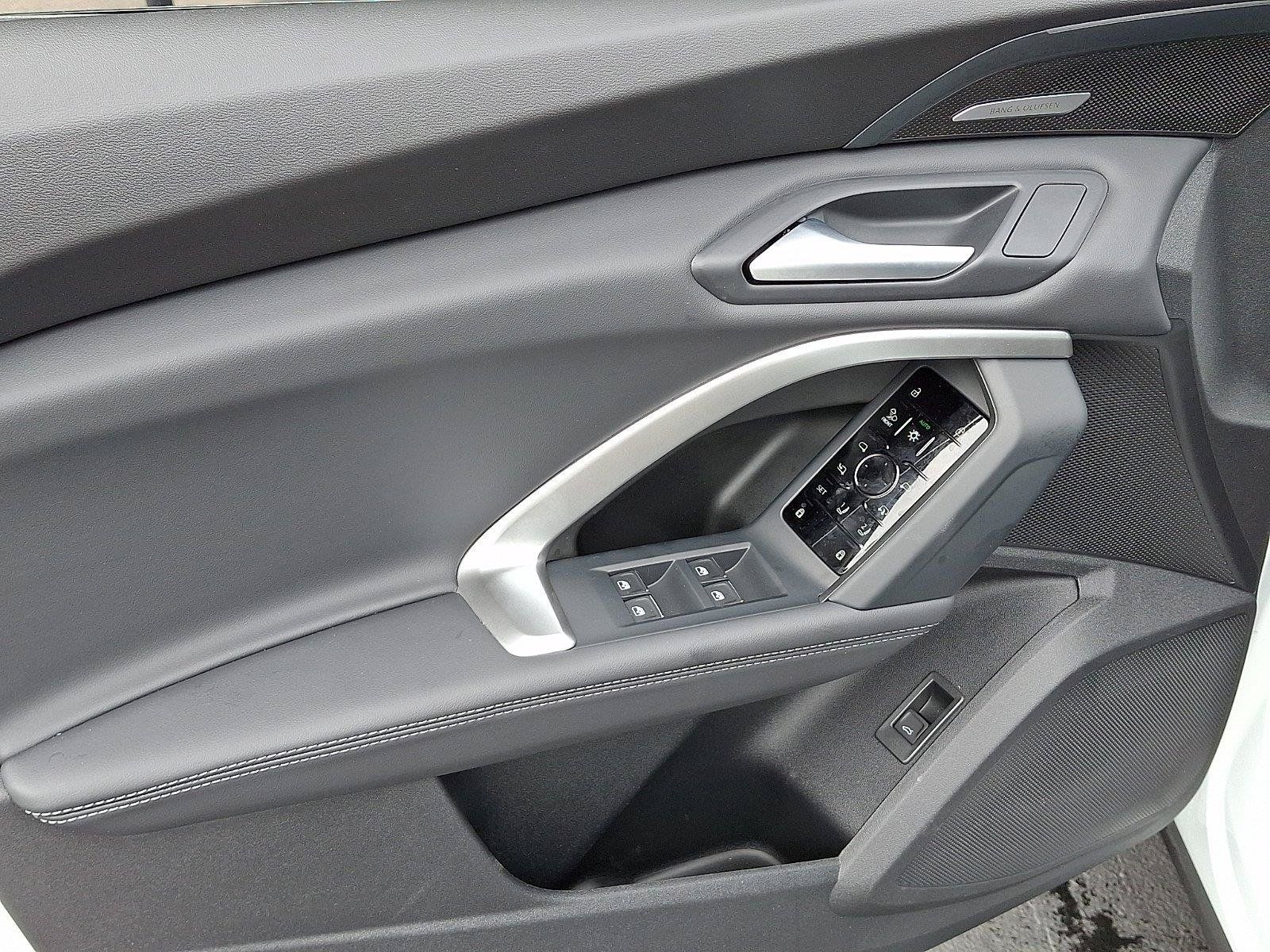 New 2026 Audi Q5 Prestige AWD/4WD image 10