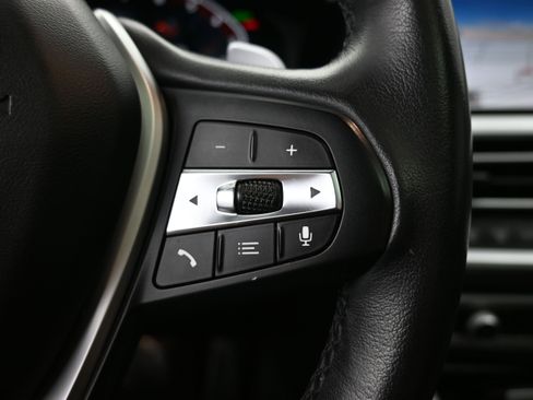 Used 2020 BMW 330i Sedan w/ Convenience Package image 21