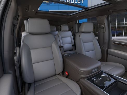 New 2026 Chevrolet Tahoe Z71 w/ Z71 Off-Road Package AWD/4WD image 16