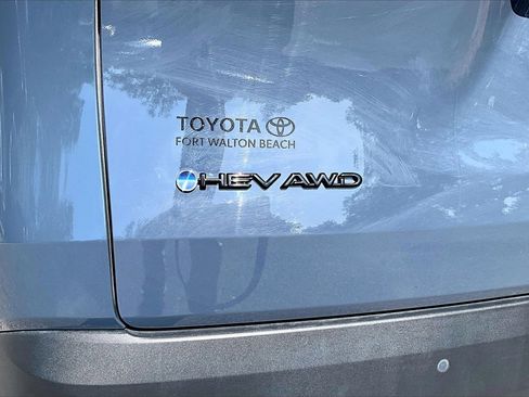 Used 2024 Toyota Grand Highlander Limited image 21