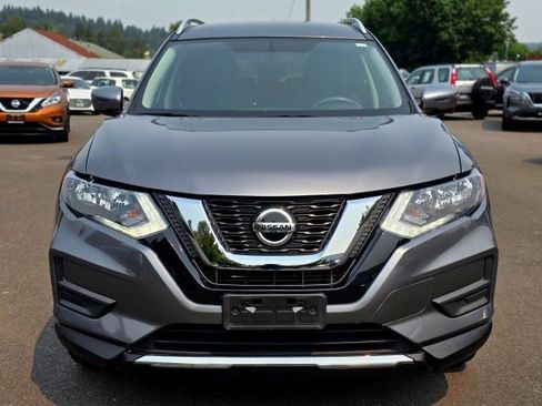 Used 2018 Nissan Rogue SV w/ Premium Package AWD/4WD image 2