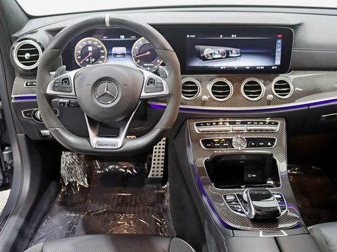 Used 2018 Mercedes-Benz E 63 AMG S image 15
