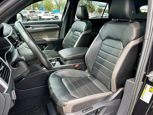 Used 2023 Volkswagen Atlas Cross Sport SEL Premium R-Line AWD/4WD image 13