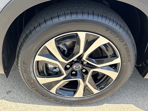 New 2026 MAZDA CX-5 Preferred AWD/4WD image 13
