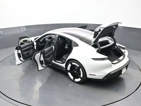 Certified 2025 Porsche Taycan AWD/4WD image 25