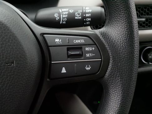 Certified 2026 Honda HR-V LX image 25