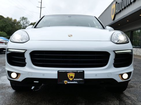 Used 2016 Porsche Cayenne image 12