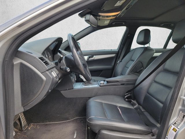 Used 2008 Mercedes-Benz C 300 Sedan image 17
