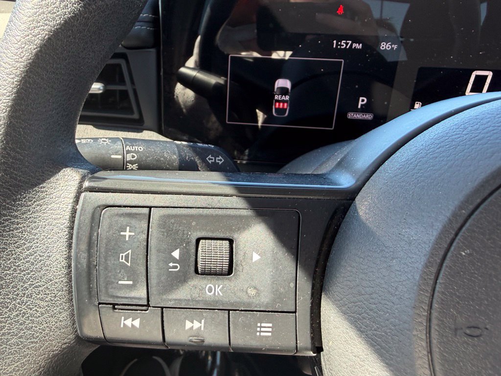 Used 2025 Nissan Kicks SV FWD image 20