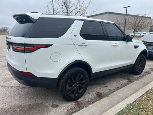 Used 2020 Land Rover Discovery HSE image 5