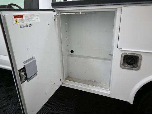 Used 2019 Ford F250 XL w/ XL Value Package image 20