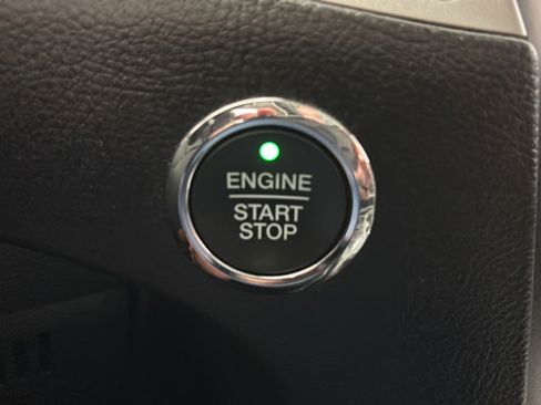 Used 2022 Ford Edge SEL AWD/4WD image 22