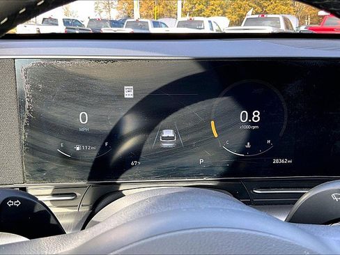 Used 2024 Hyundai Kona Limited FWD image 21