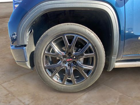 Used 2022 GMC Sierra 1500 Denali w/ Denali Reserve Package image 31