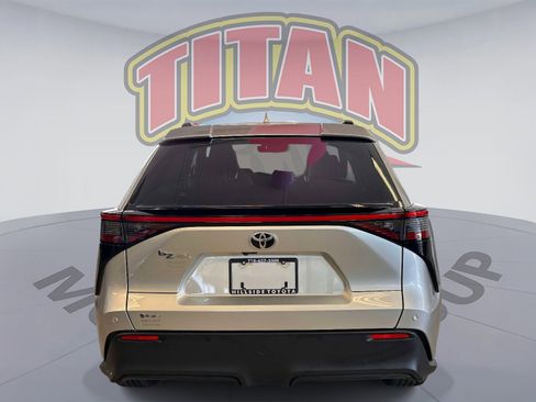 Certified 2025 Toyota bZ4X FWD image 4