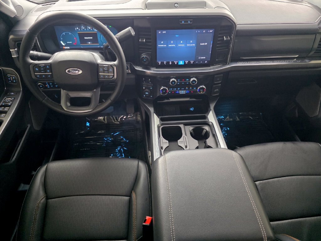 Used 2025 Ford F350 Lariat w/ Lariat Ultimate Package AWD/4WD image 12