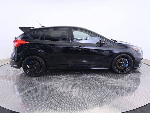 Used 2016 Ford Focus RS image 8