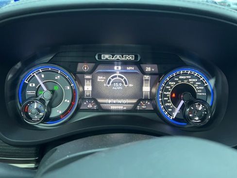 Used 2019 RAM 3500 Limited w/ Max Tow Package image 9