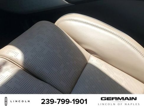 New 2026 Lincoln Navigator L Black Label AWD/4WD image 28