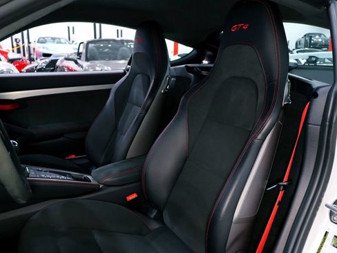 Used 2023 Porsche 718 Cayman GT4 RWD image 25