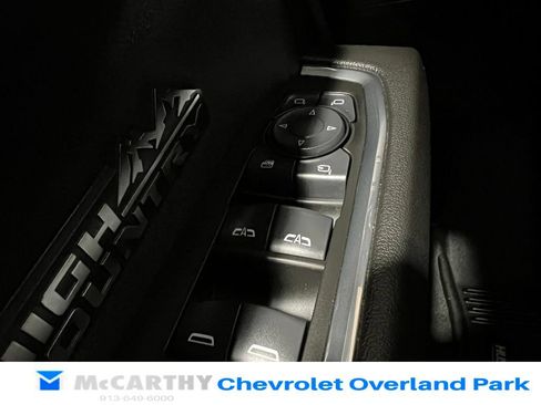 Used 2025 Chevrolet Silverado 1500 High Country w/ Technology Package AWD/4WD image 17