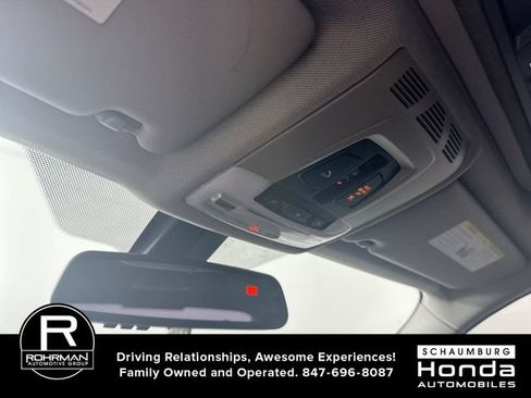 Used 2015 BMW 328i xDrive Sedan AWD/4WD image 11