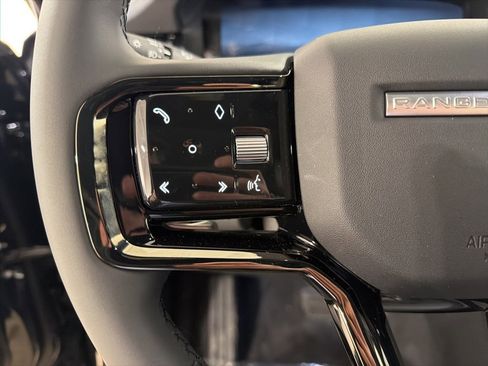 New 2026 Land Rover Range Rover Evoque S image 12