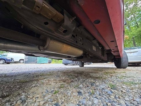 Used 2011 GMC Savana 3500 image 10