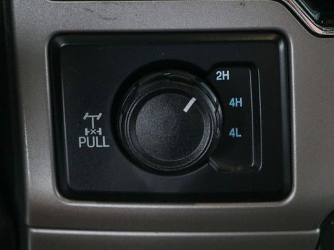 Used 2022 Ford F250 Lariat w/ Black Appearance Package image 22