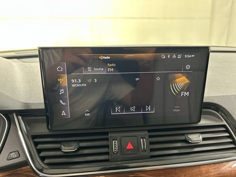 Used 2023 Audi Q5 2.0T Premium Plus AWD/4WD image 14