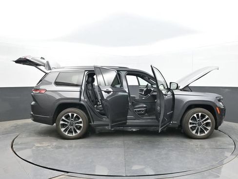 Used 2021 Jeep Grand Cherokee L Overland w/ Luxury Tech Group IV AWD/4WD image 66