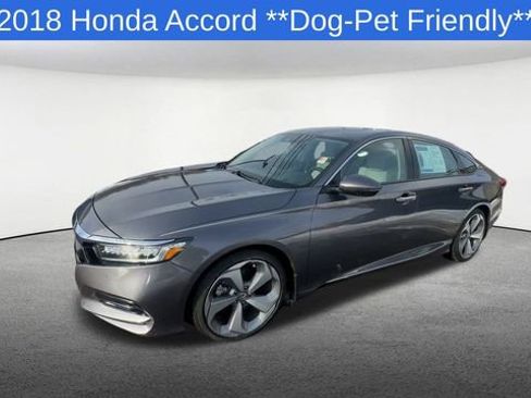 Used 2018 Honda Accord Touring image 4