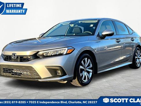 Used 2024 Honda Civic LX image 3