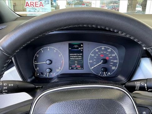 Used 2025 Toyota Corolla SE FWD image 12