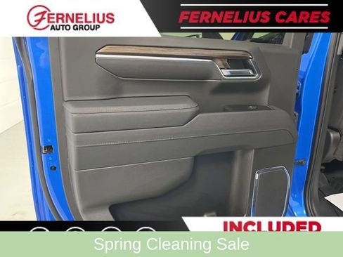 Used 2025 Chevrolet Silverado 1500 LT AWD/4WD image 16