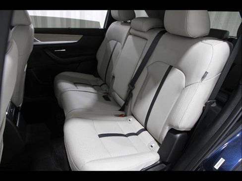 Used 2024 MAZDA CX-90 3.3 Turbo w/ Preferred Plus image 18