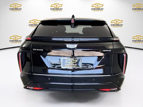Used 2024 Cadillac Lyriq Tech RWD image 7