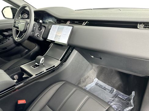 Used 2026 Land Rover Range Rover Evoque S image 26