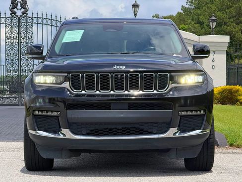 Used 2021 Jeep Grand Cherokee L Limited w/ Luxury Tech Group II AWD/4WD image 3