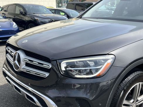 Used 2021 Mercedes-Benz GLC 300 4MATIC image 7