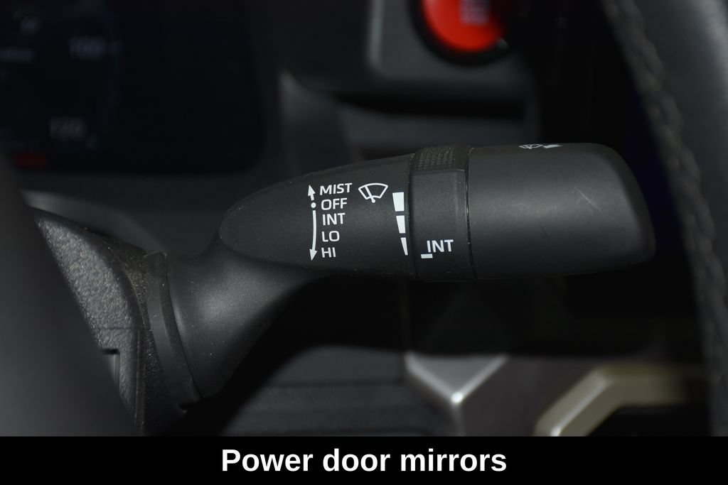 Used 2025 Toyota Tacoma TRD Off-Road AWD/4WD image 18